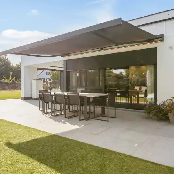 zonwering Ouwster-Nijega